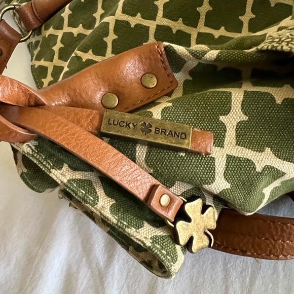 Lucky Brand large canvas tote with leather trim - Picture 4 of 4